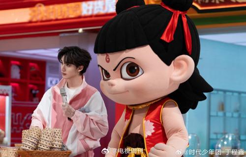 因此对于那些未能登上榜单的学者们来说他们需要保持积极的心态继续努力追求自己的研究目标同时我们也应该给